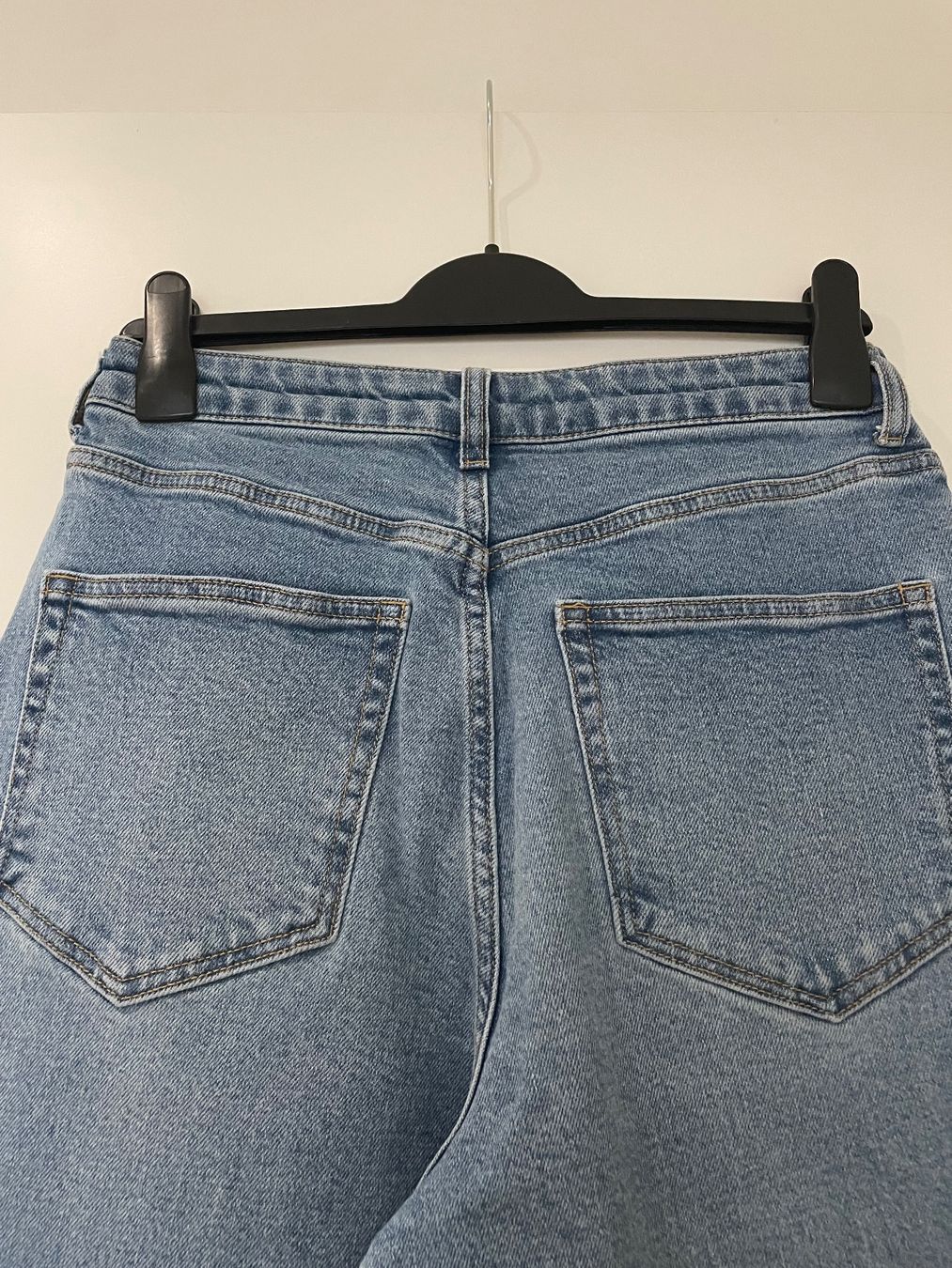 H&M Jeans: Jean - H&M – Nuovo (secondo la descrizione) da La Chaux-de-Fonds venduto da ju_paol2 4