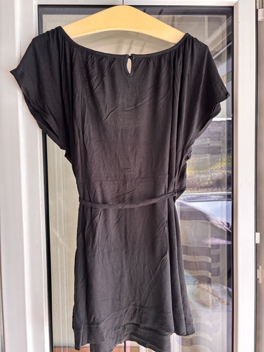 H&M Camicette: Schwarze Umstandsbluse, leicht und angenehm – Nuovo (secondo la descrizione) da Eichberg venduto da Jaasaa96 1
