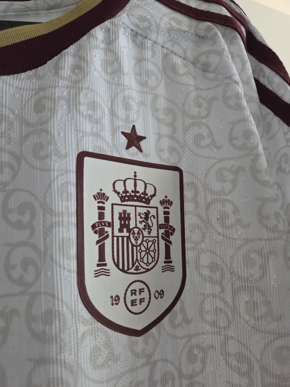 Adidas Canottiere & Pantaloni: !!! Spanien Trikot WM 2026 !!! – Nuovo (secondo la descrizione) da Reinach BL venduto da Ibizo69 3