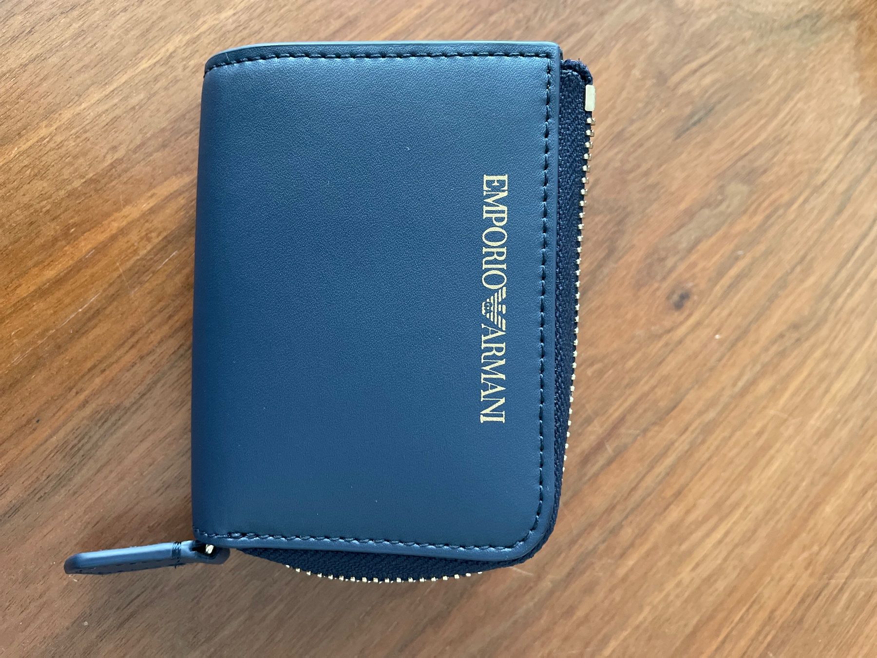 Armani Portamonete: Emporio Armani Portmonee NEU – Usato da Oberwil BL venduto da J.L. 1