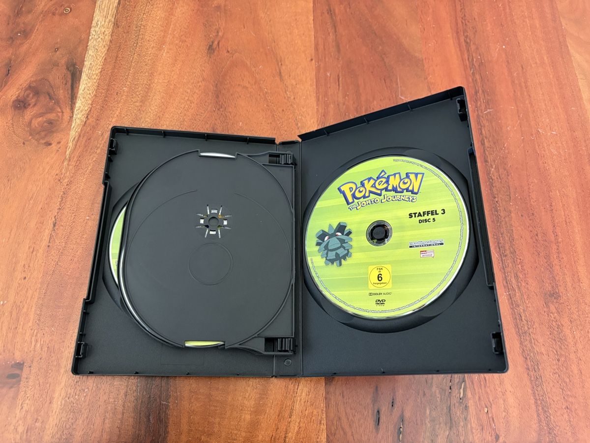 Alle DVDs: Pokémon - Staffel 3 - Die Johto Reisen - DVD Box Set -5 DVDs – Gebraucht aus Köniz von Fabian-Merz 4