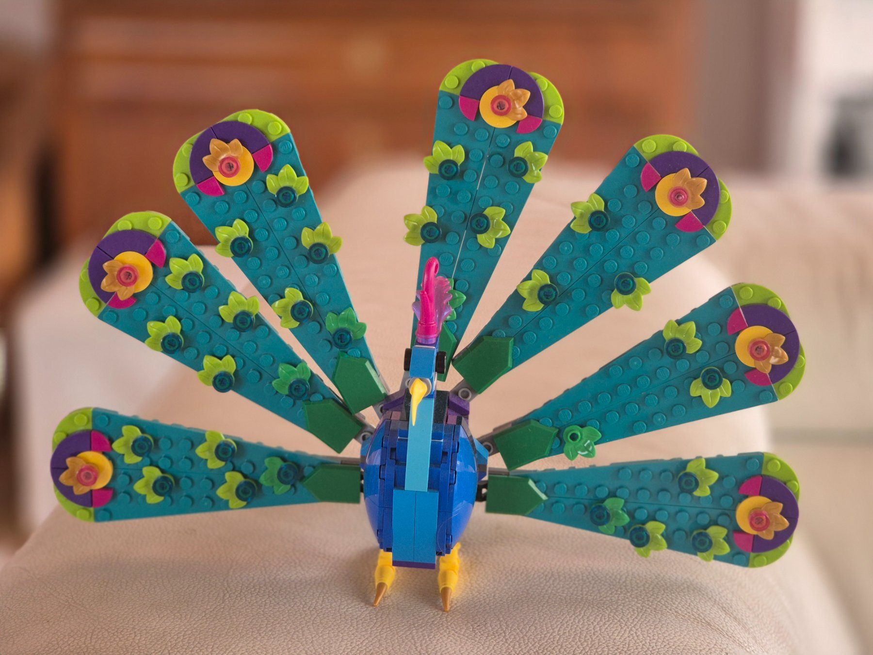 Lego Jouets: Lego Creator Pfau – D'occasion à Weiningen ZH par littlepixie