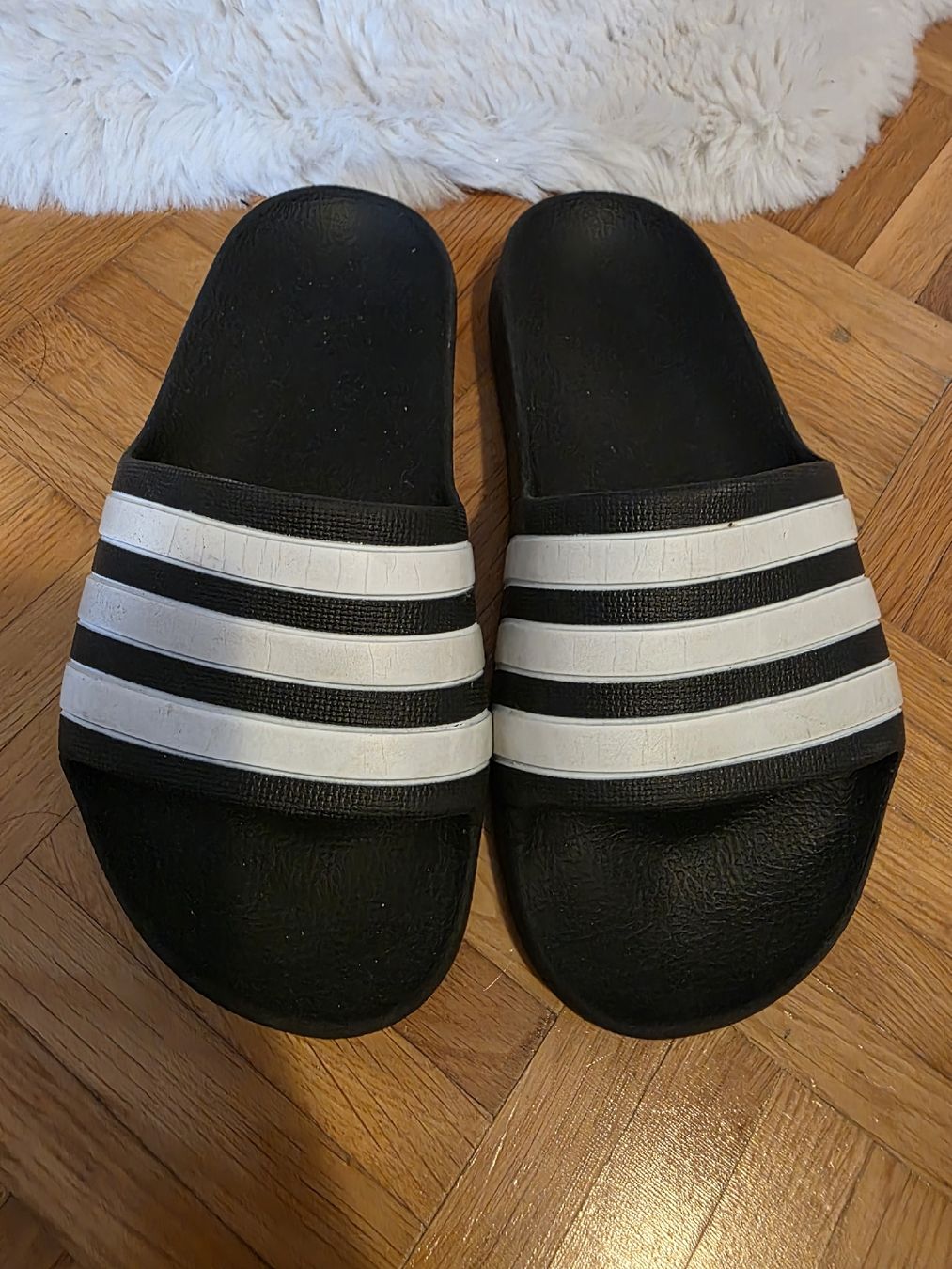 Adidas Scarpe da uomo: Adidas Badeschuhe, Gr. 34 – Usato da St Gallen venduto da vir_5kgt