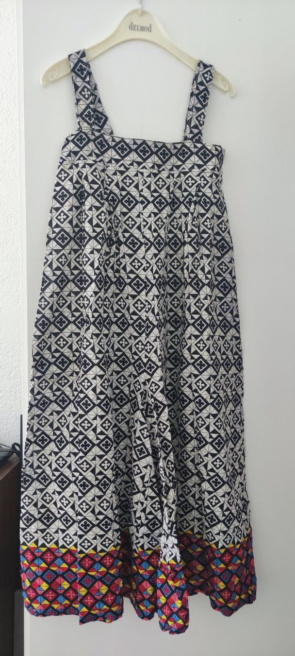Tute: Sommer Jumpsuit mit grafischem Print – Nuovo (secondo la descrizione) da Rüti ZH venduto da Happynong 1