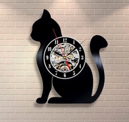 Uhren: Katze Schallplatten Uhr / NEU – Neu und originalverpackt aus Arth von 100i