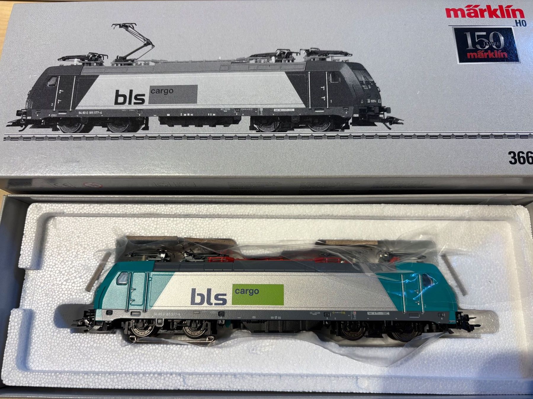 Märklin Trains électriques: Maerklin 36601 BLS 485 – Neuf avec emballage d'origine à Corcelles Payerne par Pierre66 6
