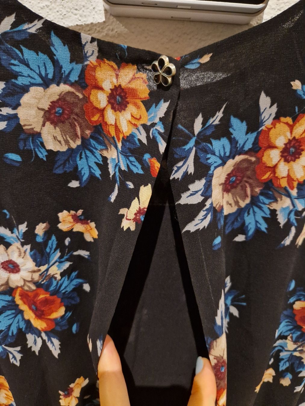 Kleider: Blumenkleid, Grösse M – Gebraucht aus Luzern von rebsi02 2