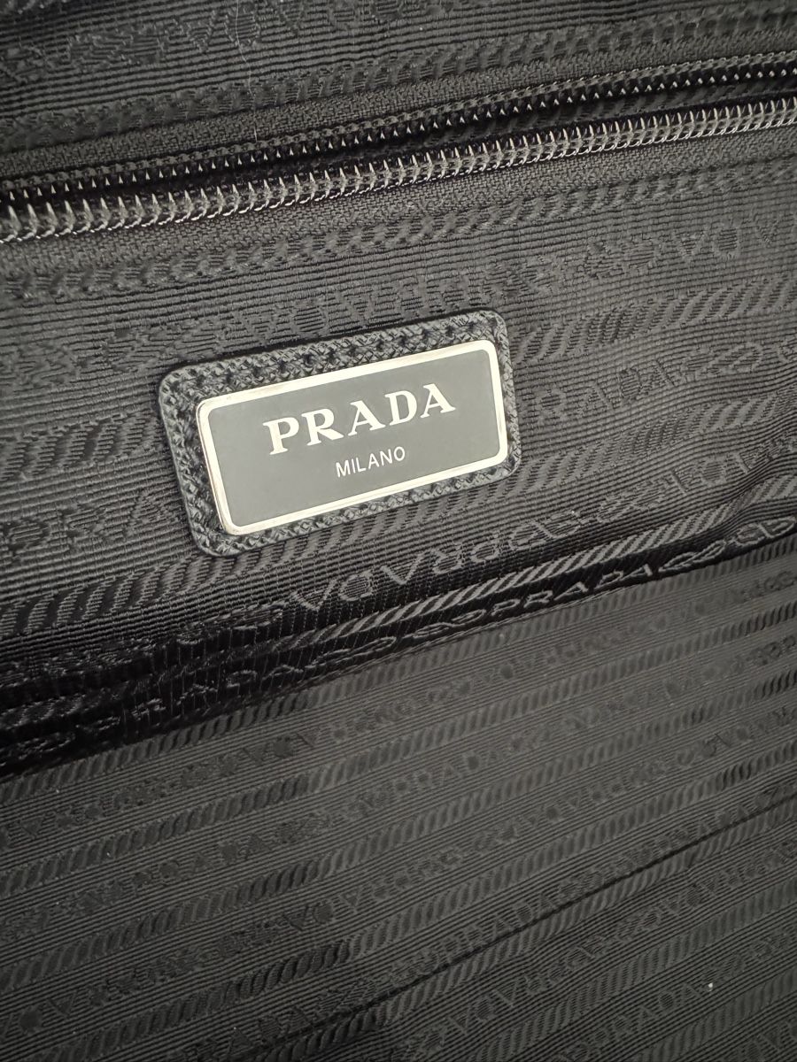 Prada Taschen: Prada travel bag, like new – Neu (gemäss Beschreibung) aus Dübendorf von fra_h2bp 6