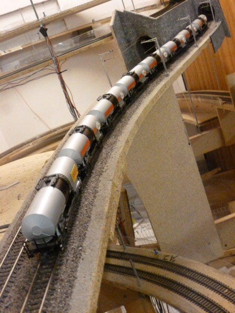 Liliput Modellini di ferrovie: 8 Kesselwagen Liliput  H0 – Usato da Weinfelden venduto da rebahn