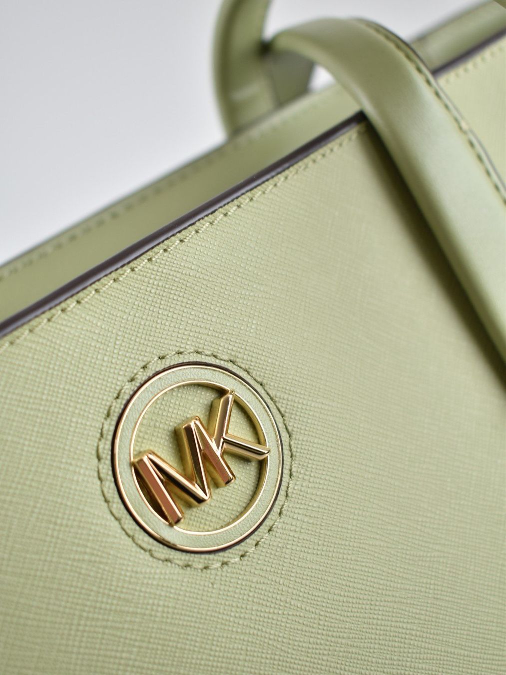 Michael Kors Borse da donna: Michael Kors Handtasche, hellgrün, neuwertig – Nuovo (secondo la descrizione) da Nürensdorf venduto da 2ND_STORY 7