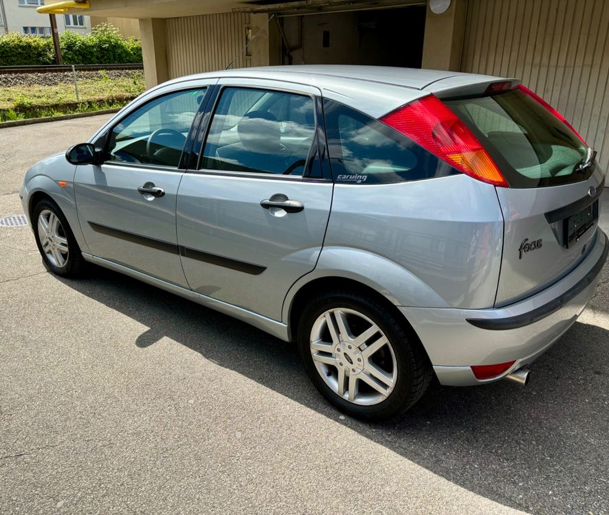 Ford Focus 1.6 16V mit 37200 km frisch ab Service und MFK