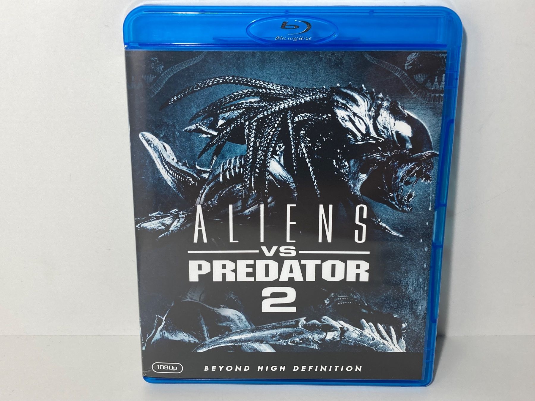 Alle DVDs: Alien vs. Predator 1&2 Blu Ray – Gebraucht aus Wilderswil von  4
