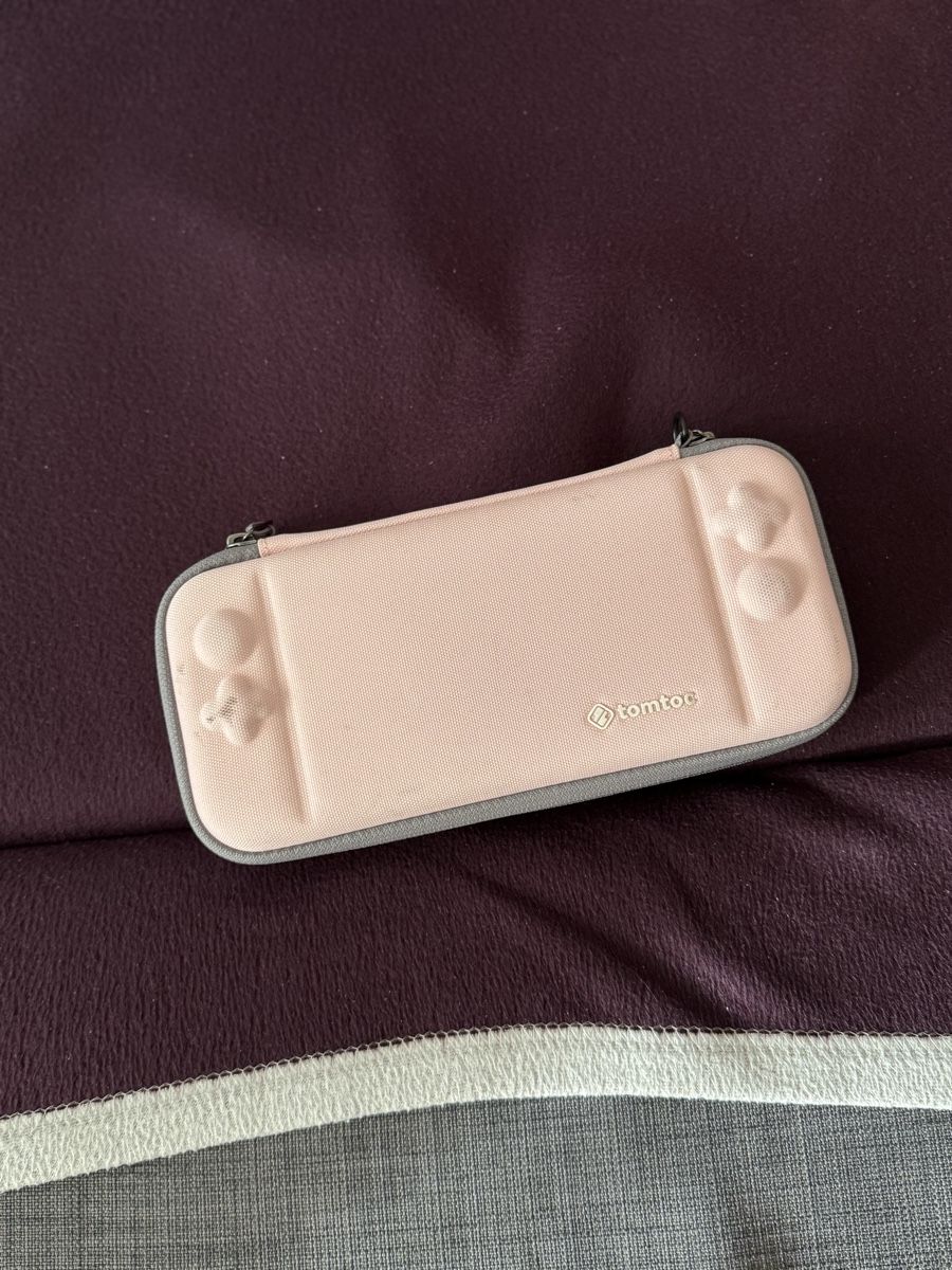 Custodie protettive: Nintendo Switch Zubehör – Usato da Basel venduto da Susana_