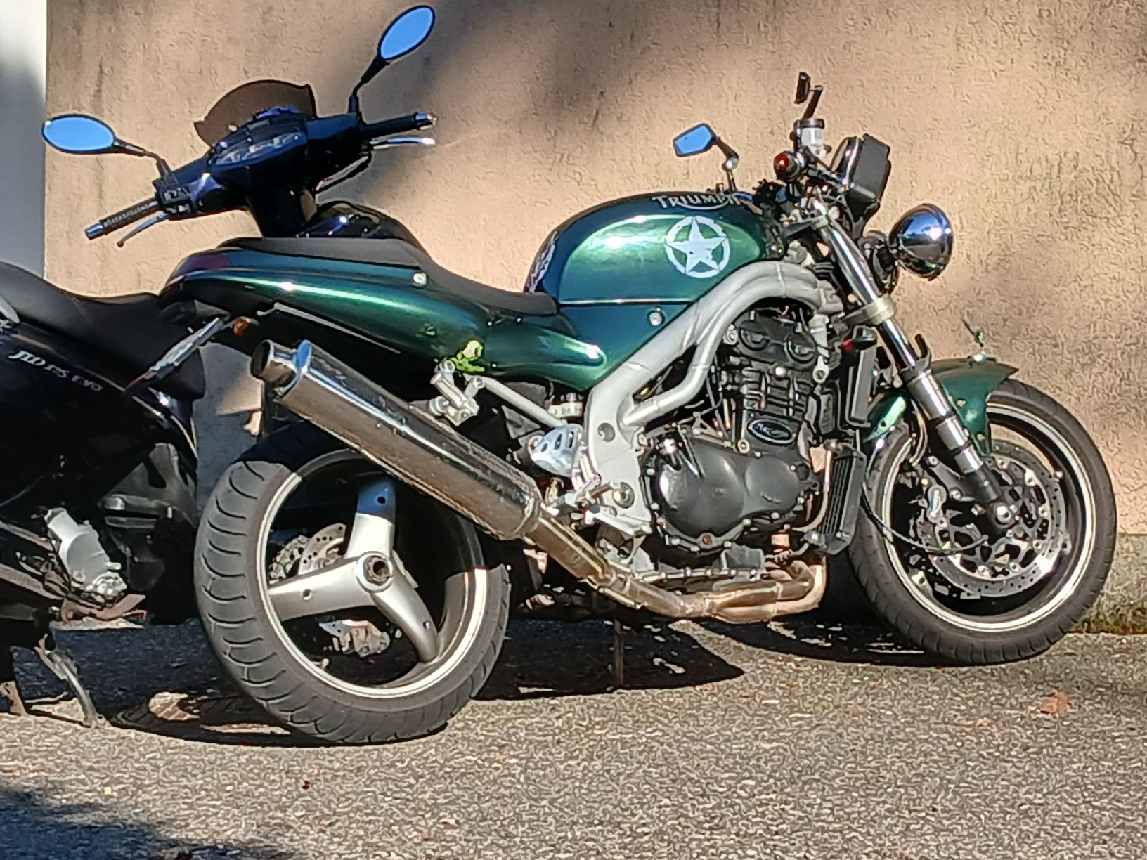 Triumph Route: Triumph Speed Triple 955 – D'occasion à Quartino par robylag