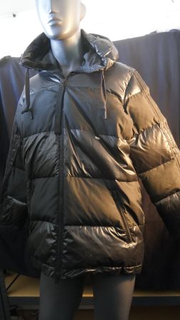 Schwarze Adidas Daunenjacke Gr. L - Top Zustand für den W...