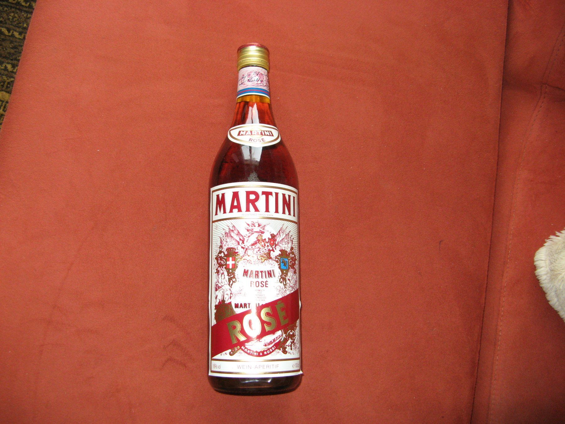 Martini Bevande alcoliche: Martini Rosé 100 cl – Usato da Zürich venduto da apil 1