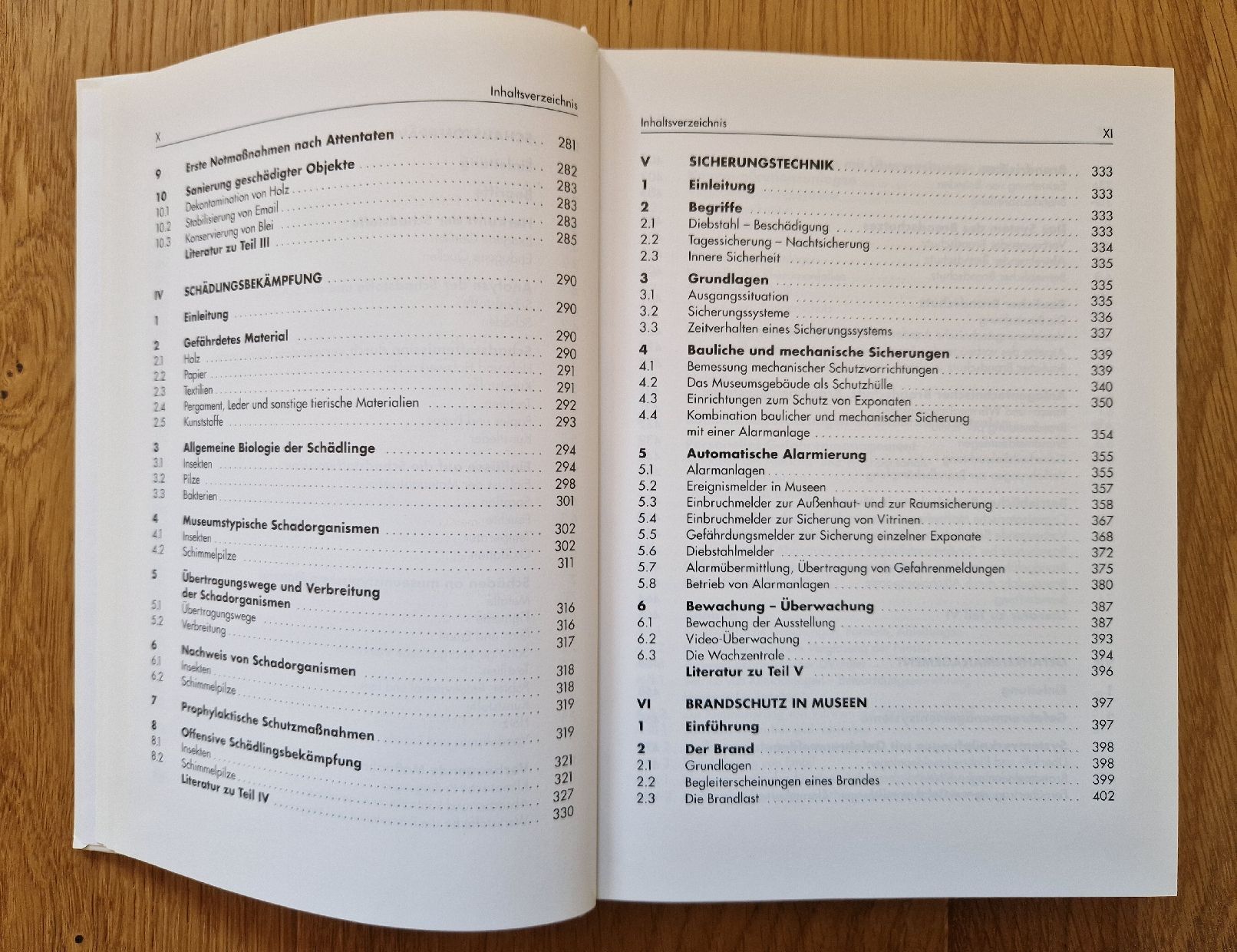 Libri: Sammlungsgut in Sicherheit – Usato da Utzenstorf venduto da Isa6 5