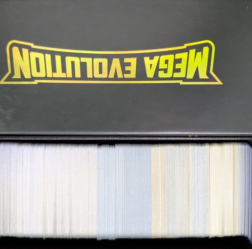 Pokémon Carte collezionabili: 800 Pokemonkarten  – Nuovo (secondo la descrizione) da Märstetten venduto da eri_9lt8