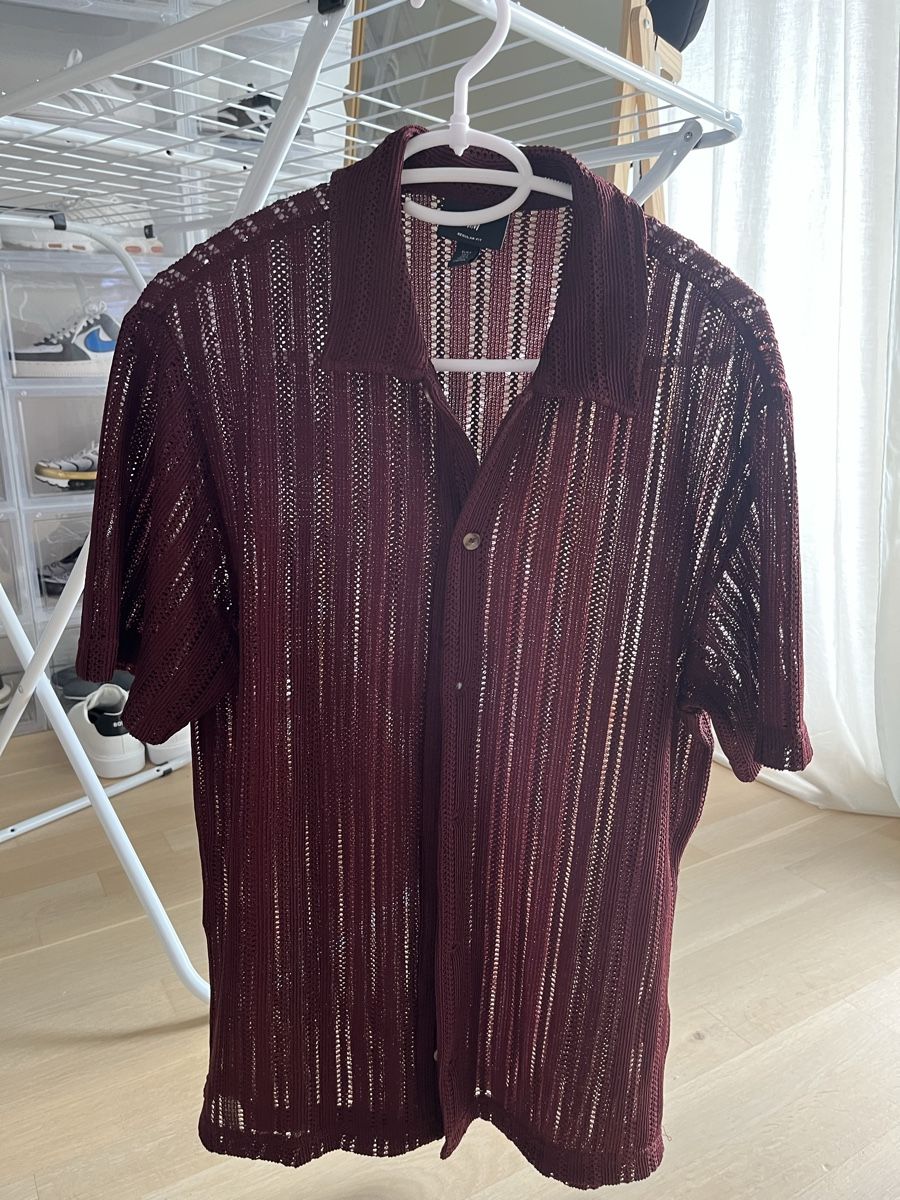 H&M Hemden: Herren Hemd dunkelrot gestrickt Grösse S – Neu (gemäss Beschreibung) aus Basel von lea_h92k 1