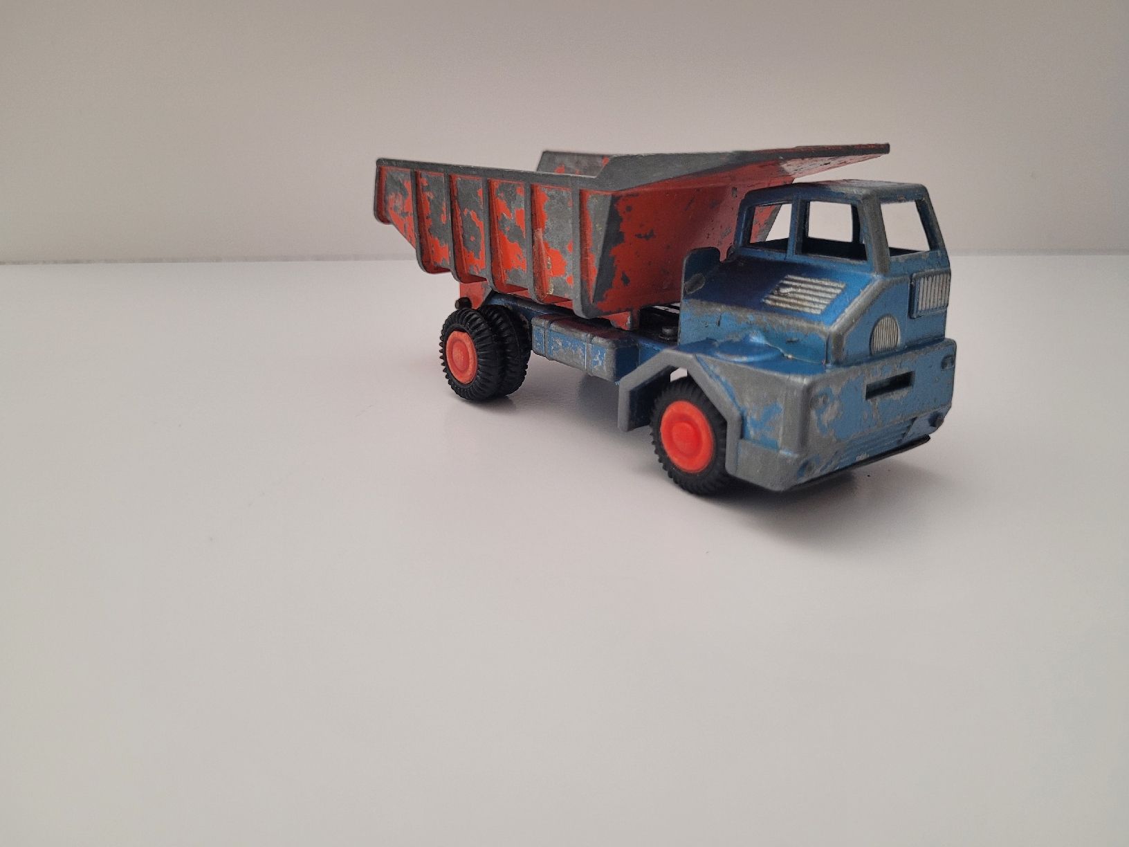 Gama Modellautos: MEILLER KIPPER (GAMA) 1/43 – Gebraucht aus Zumikon von tho_9zm8 1