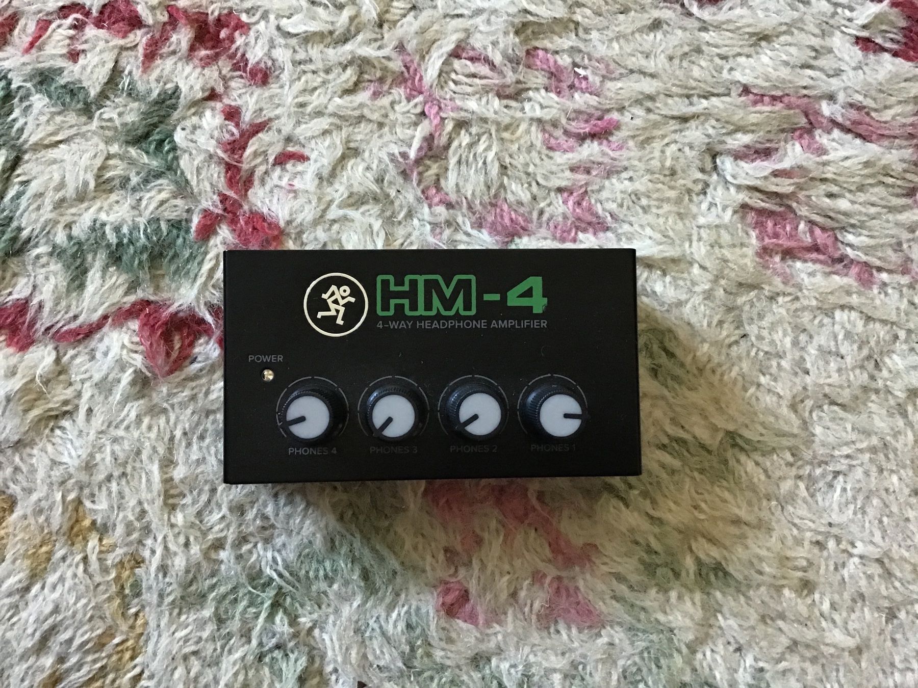 Mackie Amplificatori: Mackie HM-4 Headphone Amplifier – Usato da Locarno venduto da sergeport