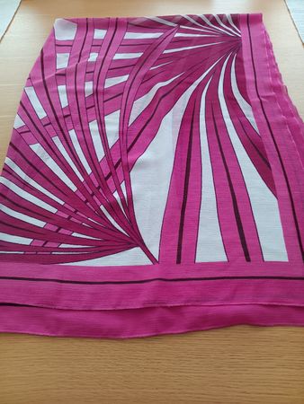 Triumph Tuch/Pareo Pink/Weiss - Frühlingskollektion!
