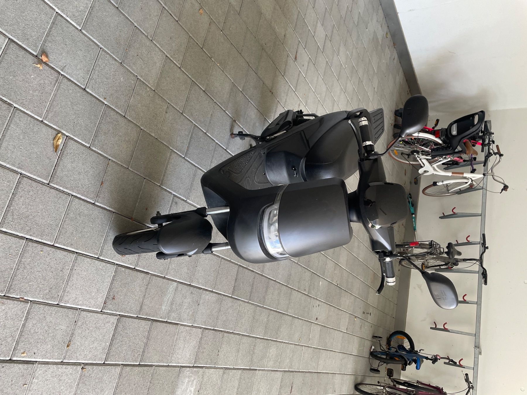 Scooters: E-Roller – D'occasion à Egerkingen par mar_td9b