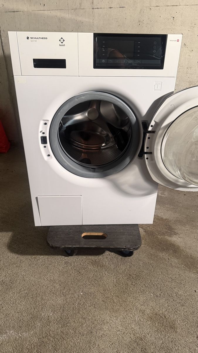 Schulthess Lavatrici: Waschmaschine Schulthess 8 KG – Usato da Kreuzlingen venduto da Lion_10 3