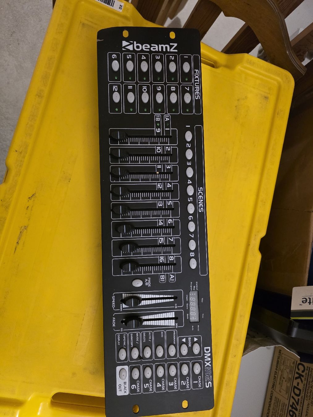 Platines de mixage: BeamZ DMX-192S (DMX Controller) – D'occasion à Birmenstorf AG par BaneVENCO