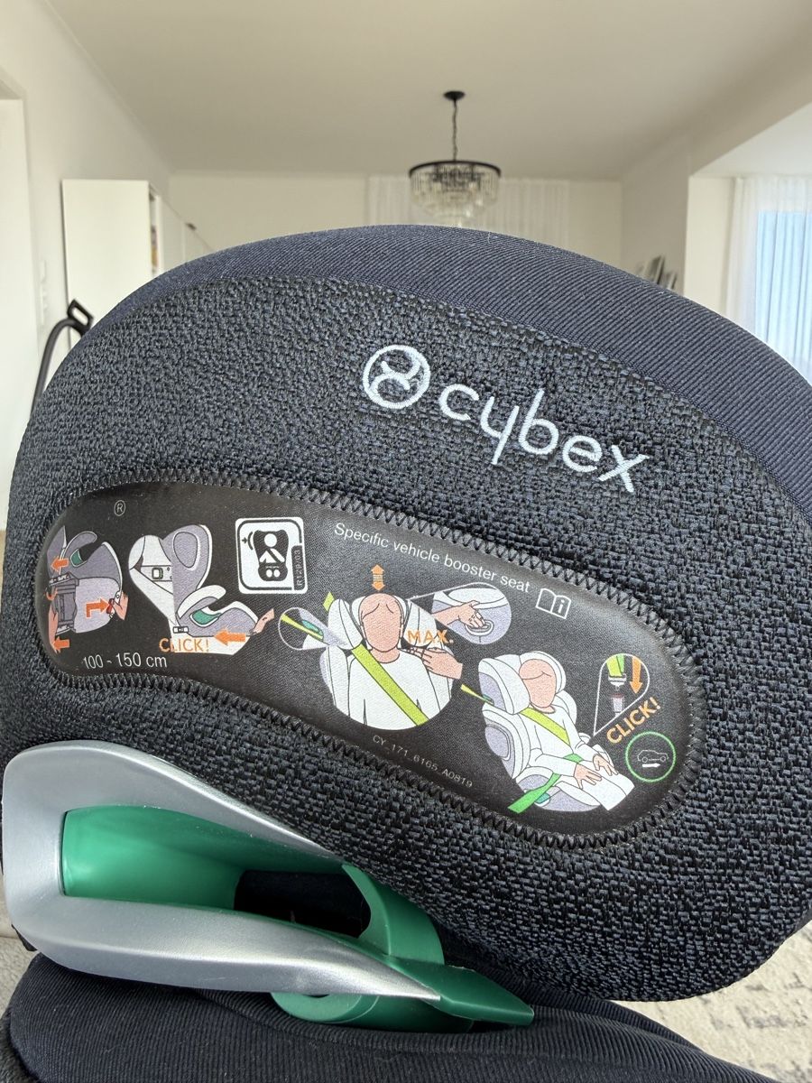 Cybex Auto-Kindersitze: CYBEX Solution Z i-Fix Plus, Dunkelblau – Gebraucht aus Zumikon von tet_ptr5 2