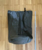 Military Bag, dunkelgrün, neuwertig 