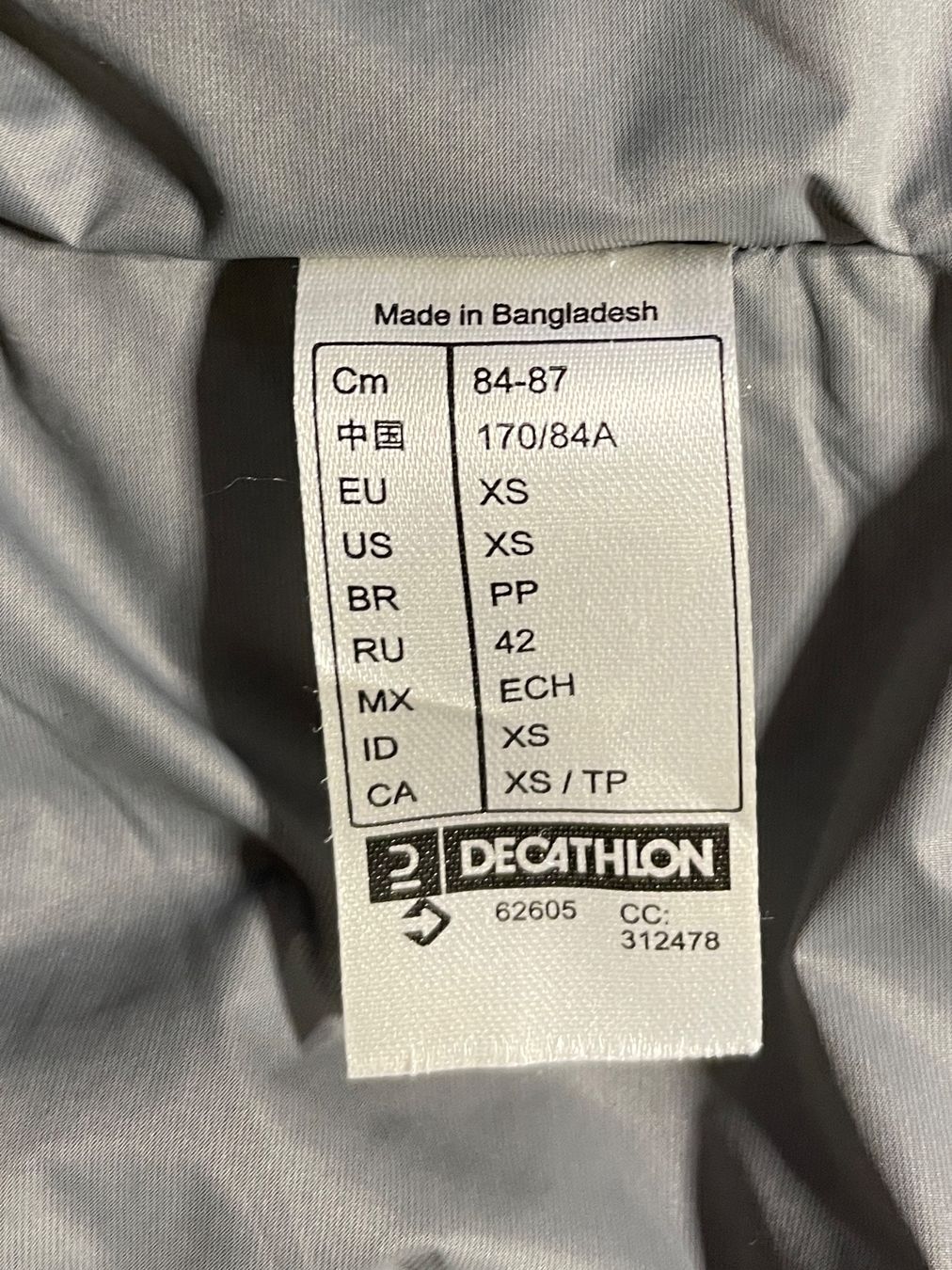 Decathlon Giacche: Steppjacke Decathlon – Usato da Jegenstorf venduto da Zarastra 3