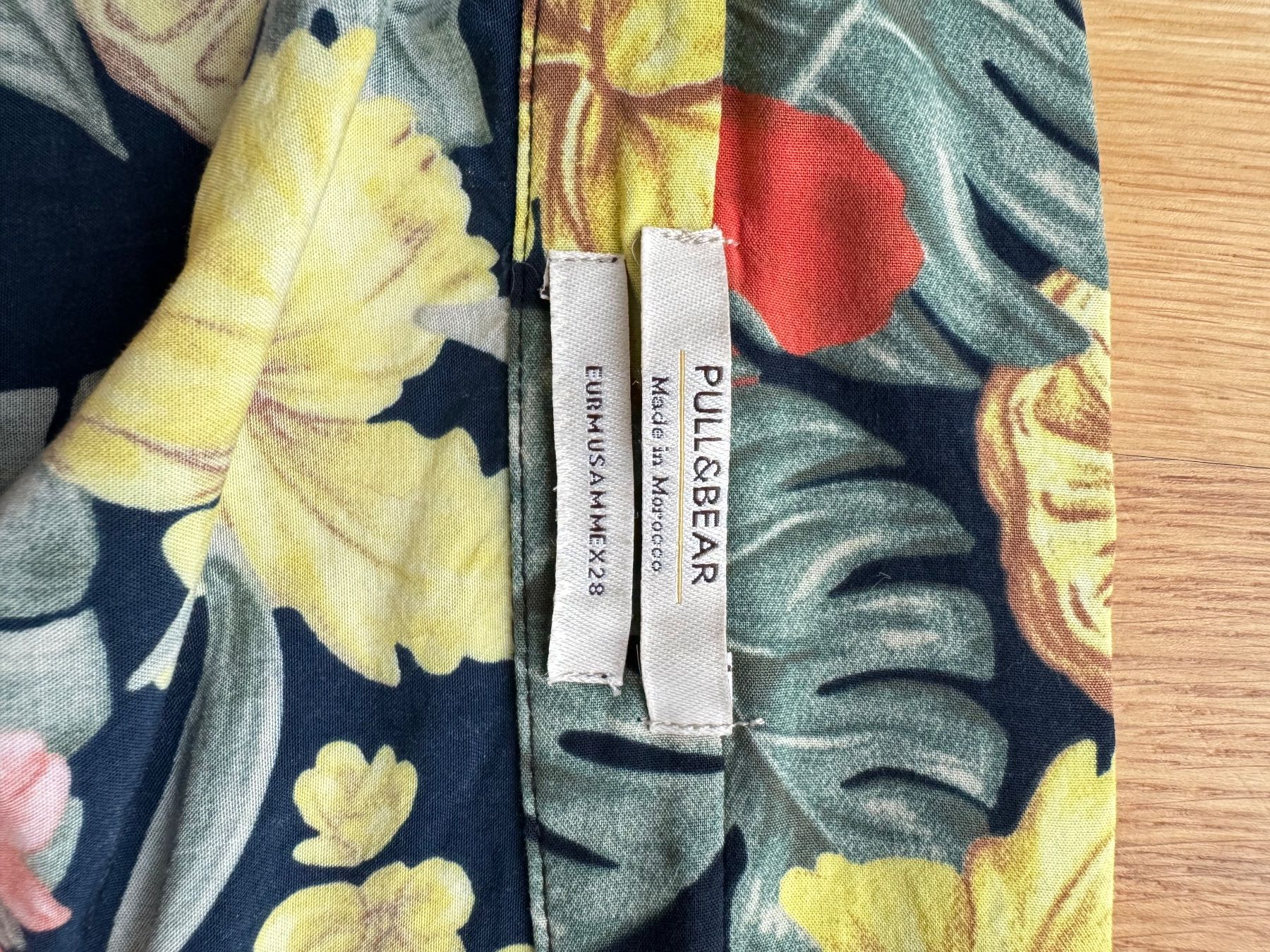 Pantaloni: Hose, Bluse, Body - 3 Stück – Usato da Sennwald venduto da hosszidavid 3
