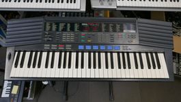 Yamaha PSR-47 Keyboard
