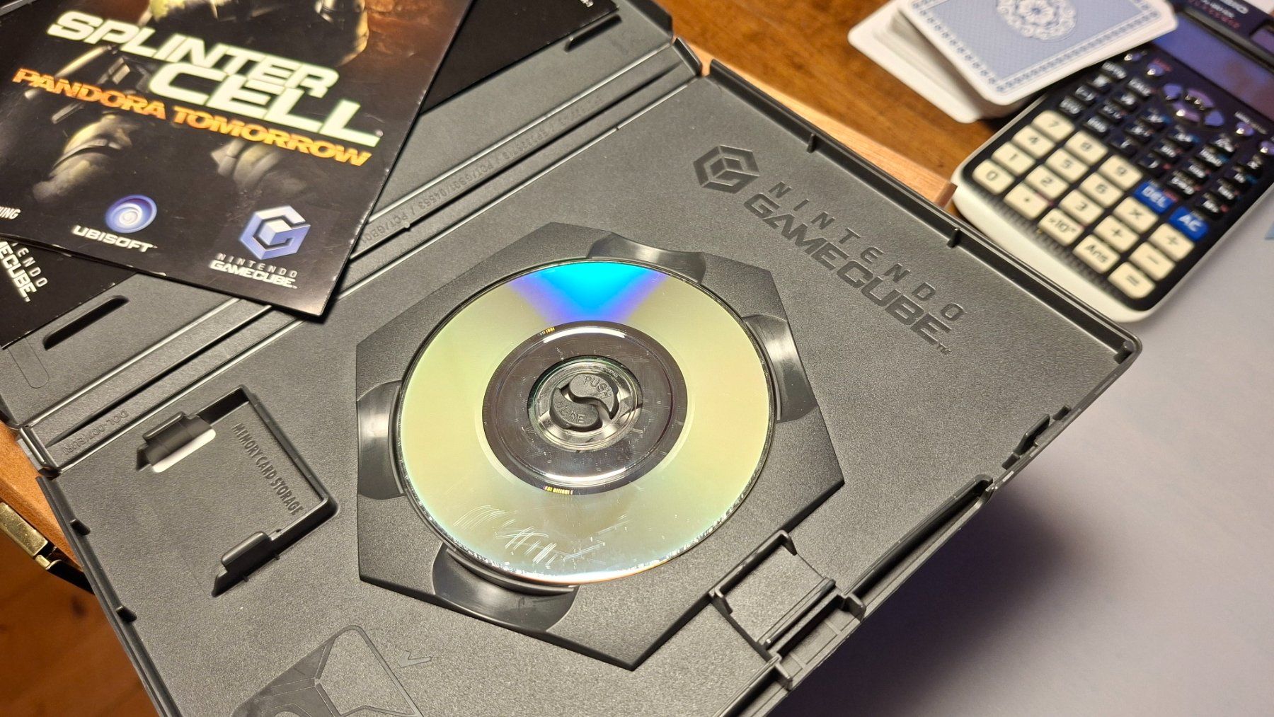 Nintendo Giochi: Splinter Cell Pandora Tomorrow - Nintendo Gamecube – Usato da Bern venduto da ViktorTraveller 3