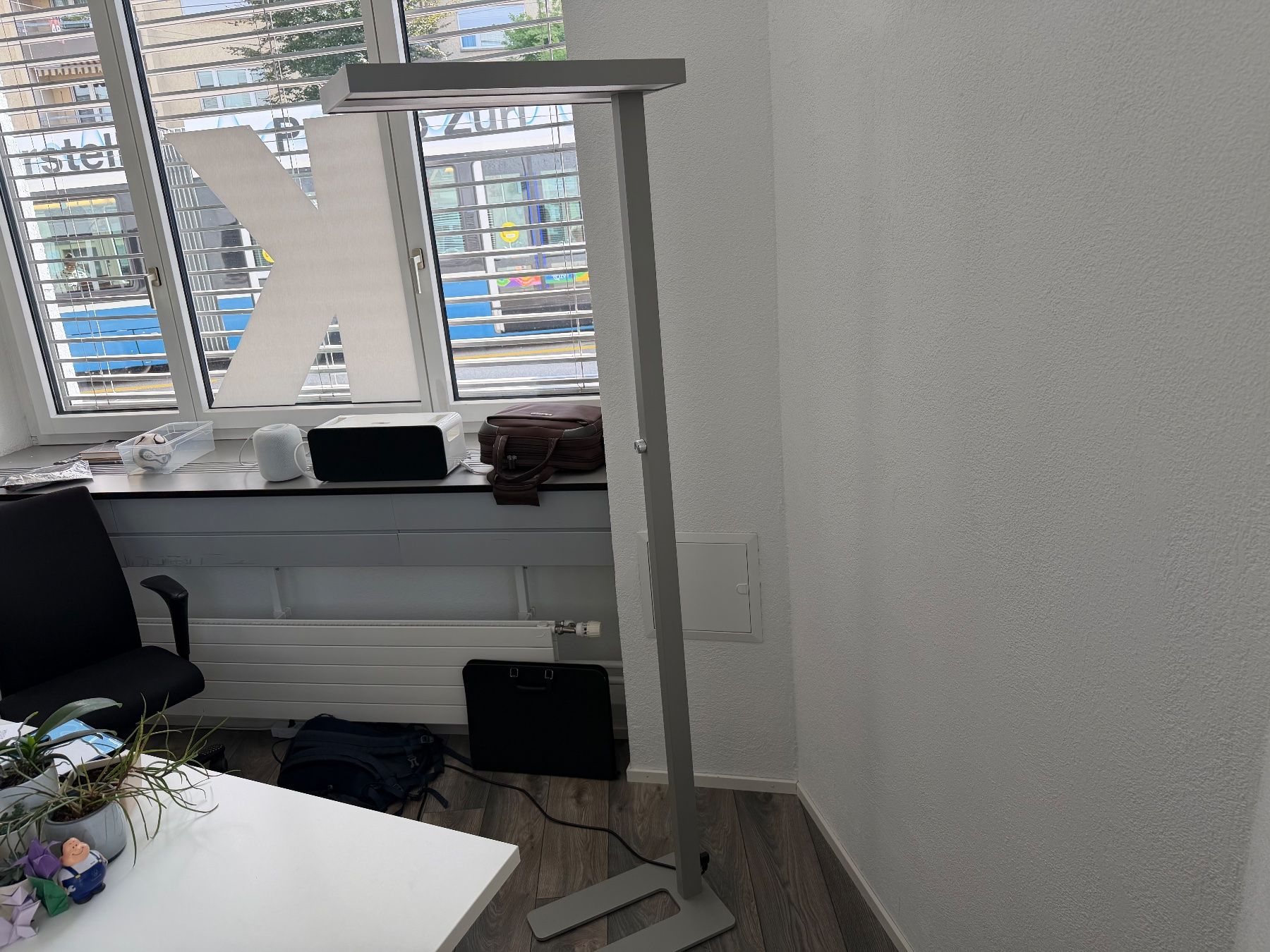 Lampen: Stehlampen - modernes Design - mit Dimmer – Gebraucht aus Zürich von wasudami