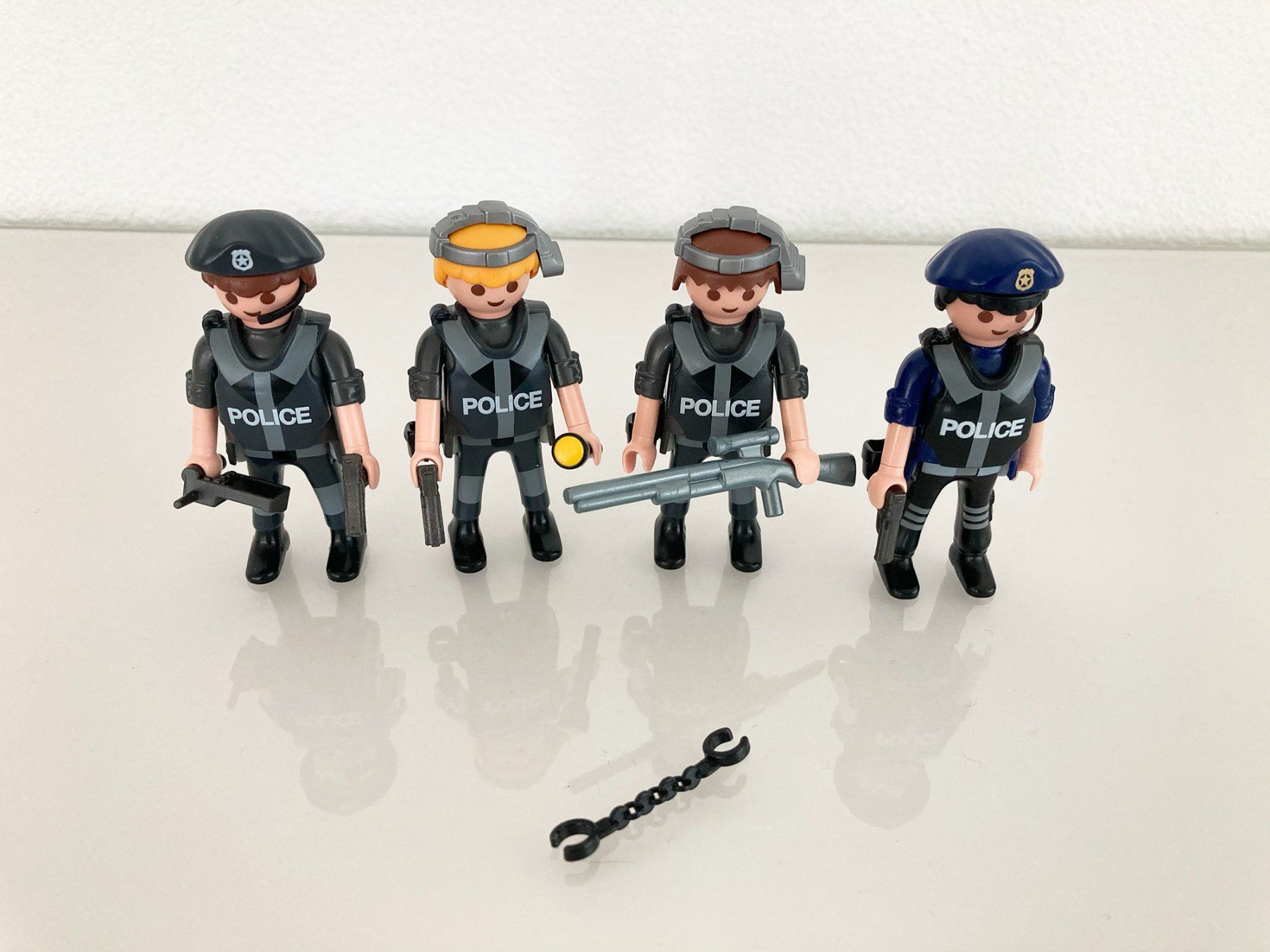 Playmobil Spielzeuge: Playmobil Police Polizei Special Forces Unit – Gebraucht aus Lausanne von  1