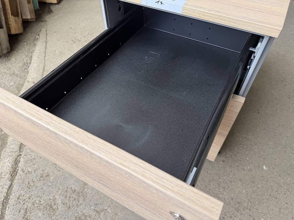 Eléments de bureau: neuer Rollcontainer, Stahl/Holz, 1 Schub, Eiche-Dekor – Neuf avec emballage d'origine à Necker par liq24 4