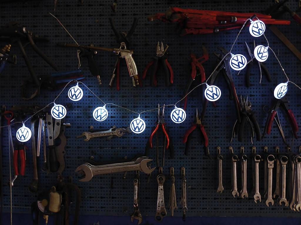 Lichterketten & Leisten: Lichterkette VW Logo oder VW Bus – Neu (gemäss Beschreibung) aus Altendorf von Philipp82 1