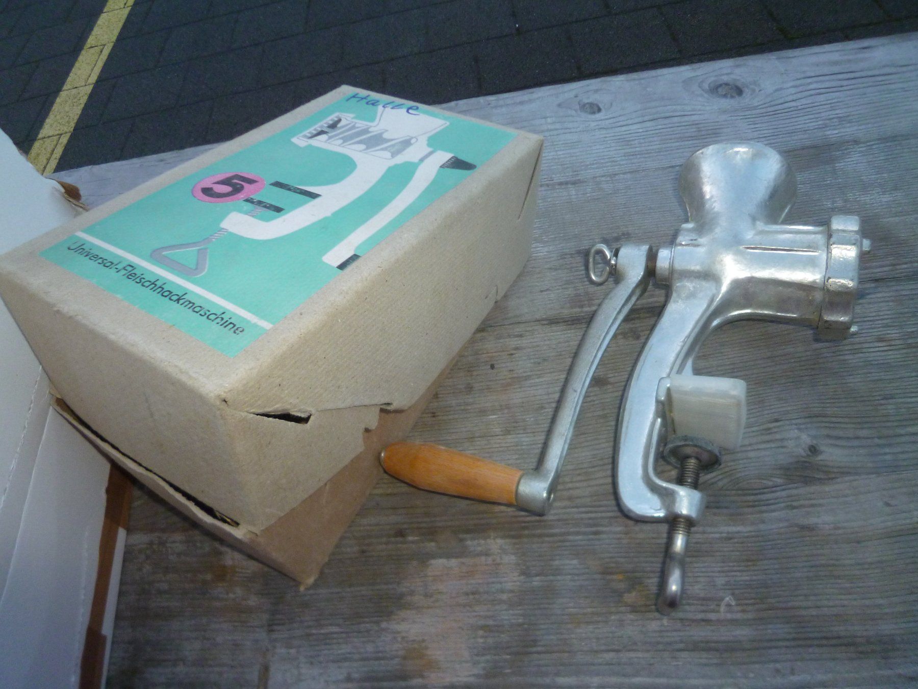Elettrodomestici da cucina: Großer 5 Fleischwolf Fleischer Metzger Wurst Hack Med Alu – Usato da Luzern venduto da antikdesign2552