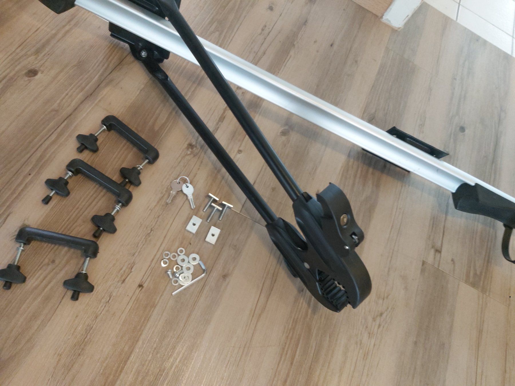 Dachträger: Kinder-Fahrradträger Auto – Gebraucht aus Nidau von  2