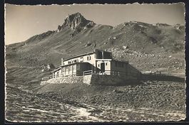Parsennhütte, Blick auf die Berghütte