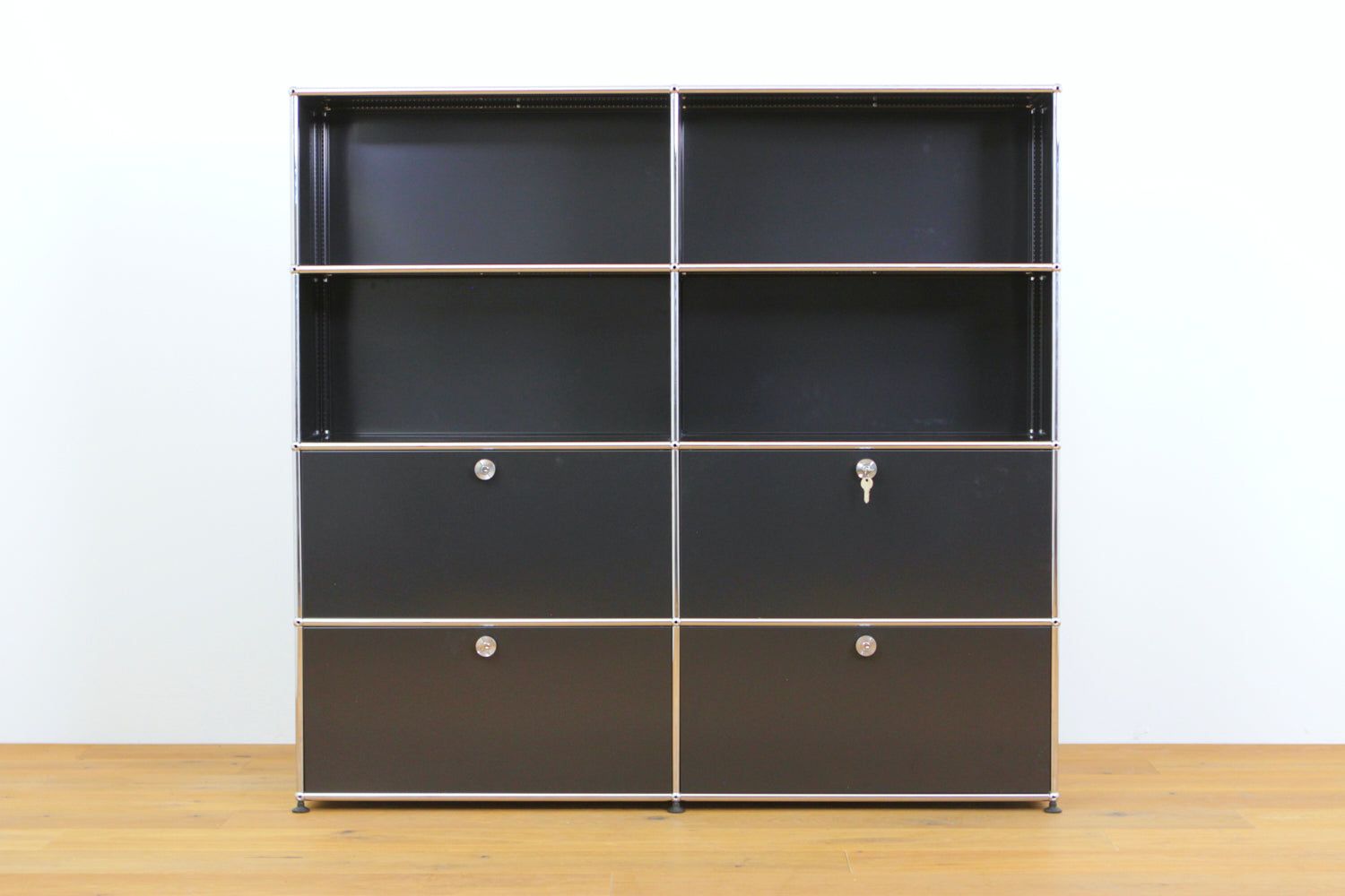 Étagères: USM Highboard used #1121 – D'occasion à Affoltern am Albis par Zapro 1