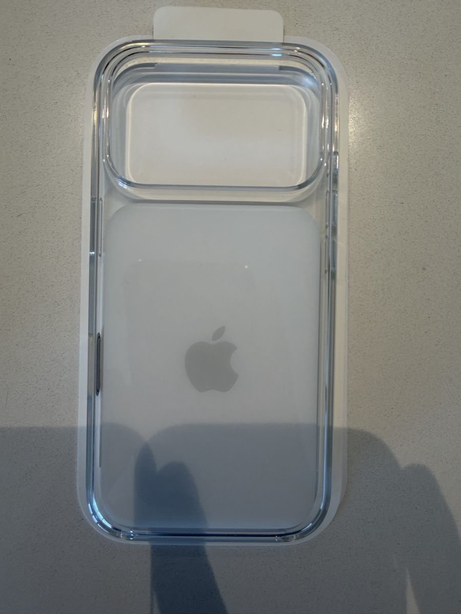 Apple Covers & Schutzfolien: IPHONE 17 PRO CLEAR CASE MAGSAFE TRANSPARENT NEW – Neu (gemäss Beschreibung) aus Nürensdorf von Floriiiiin 1