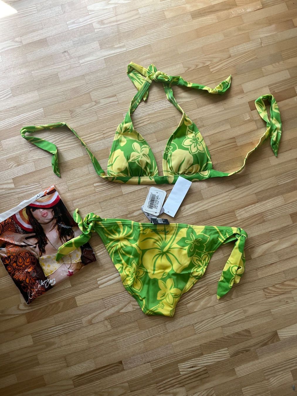 Costumi da bagno & Bikini: Billabong Bikini Gr.M – Nuovo e nell'imballaggio originale da Seuzach venduto da Black_sheep 1