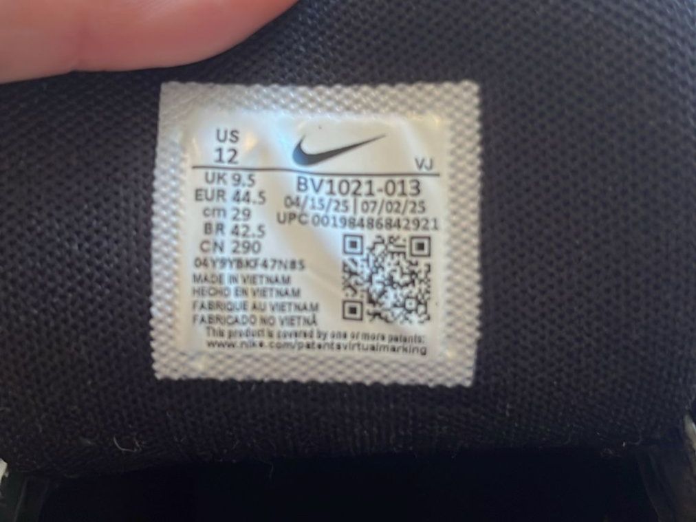 Nike Chaussures hommes: Nike P 6000 Gr. 44.5 – D'occasion à Neuhausen par Rue_Trouvaille 4