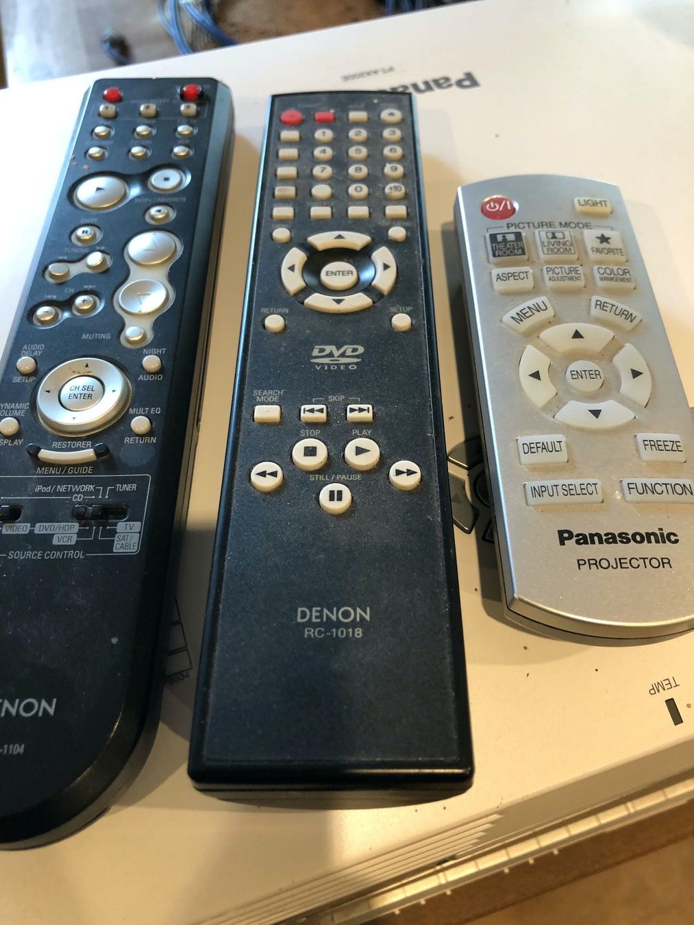 Denon Home Cinema: "Denon" Receiver/DVD Player/Boxen+Subwoofer/Beamer – Usato da Ittenthal venduto da Hwaggis 8