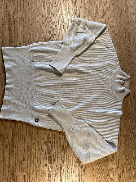 Maglioni & Felpe: Colombo100% Cashmere Turtleneck, Size 46 IT – Usato da Canobbio venduto da esa_2vds