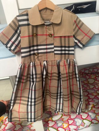 Original Burberry Mädchenkleid