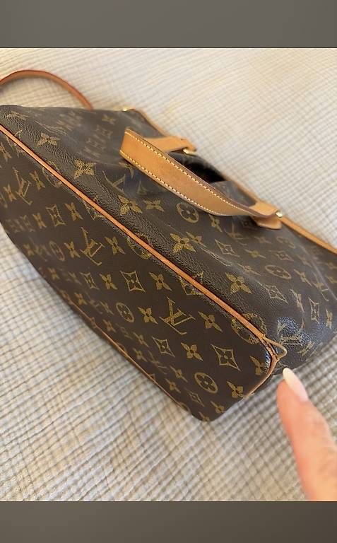 Taschen für Damen: Louis Vuitton Palermo MM – Gebraucht aus Geroldswil von Stubbe-Chic 1
